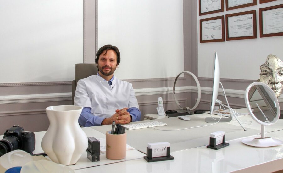 consultation consulter médecin greffe de cheveux chute de cheveux cannes nice chirurgien
